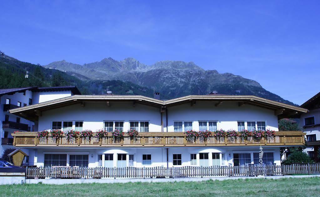 Gaestehaus Europa Sölden Kültér fotó